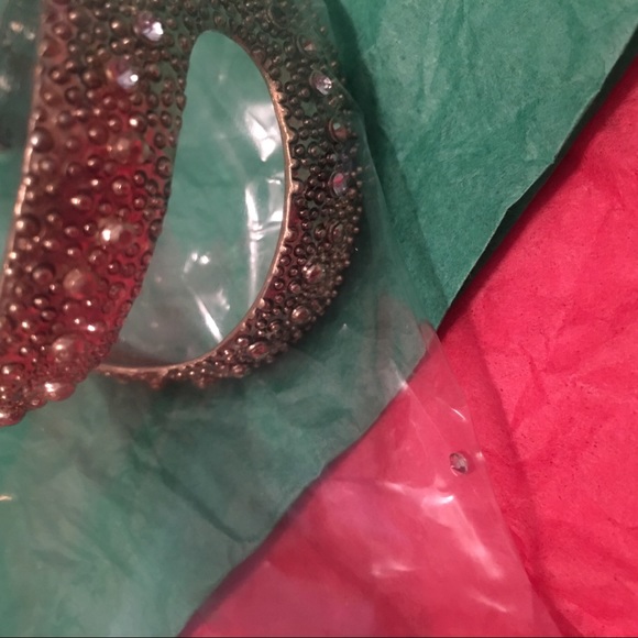 Starfish Cuff Bracelet - Mud Pie - Picture 4 of 4